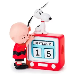 Hallmark PeanutsĀ® Charlie Brown And Snoopy Perpetual Calendar TV Set Figurine